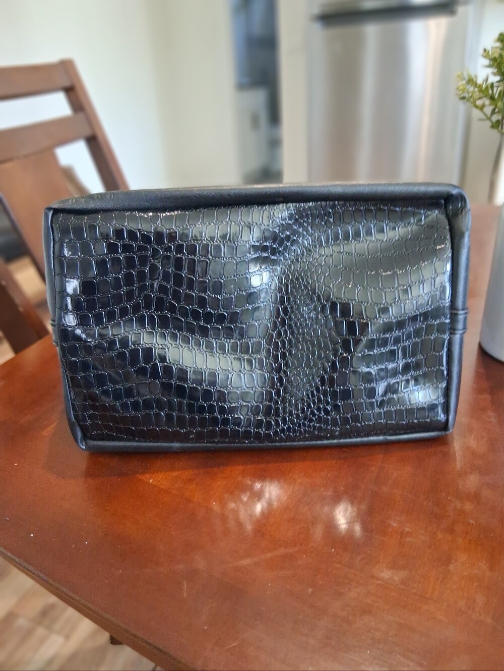 GORGEOUS Lancome Cosmetic Case - Picture 9 of 11